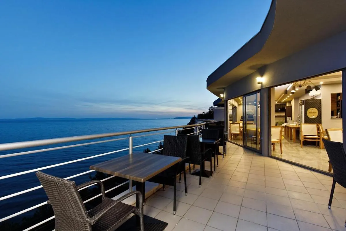 Ark Beach Apartments Σπλιτ