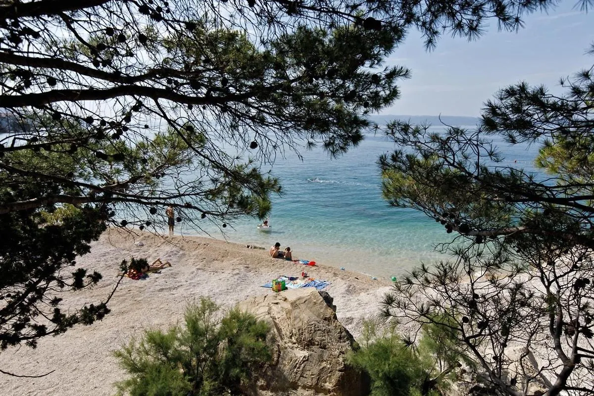 Ark Beach Apartments Σπλιτ