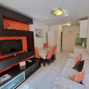 Nani Apartment