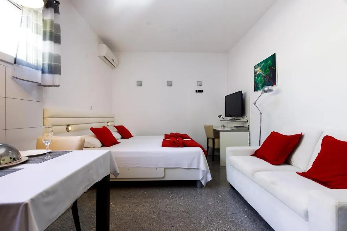 Ark Beach Apartments Split Croatia