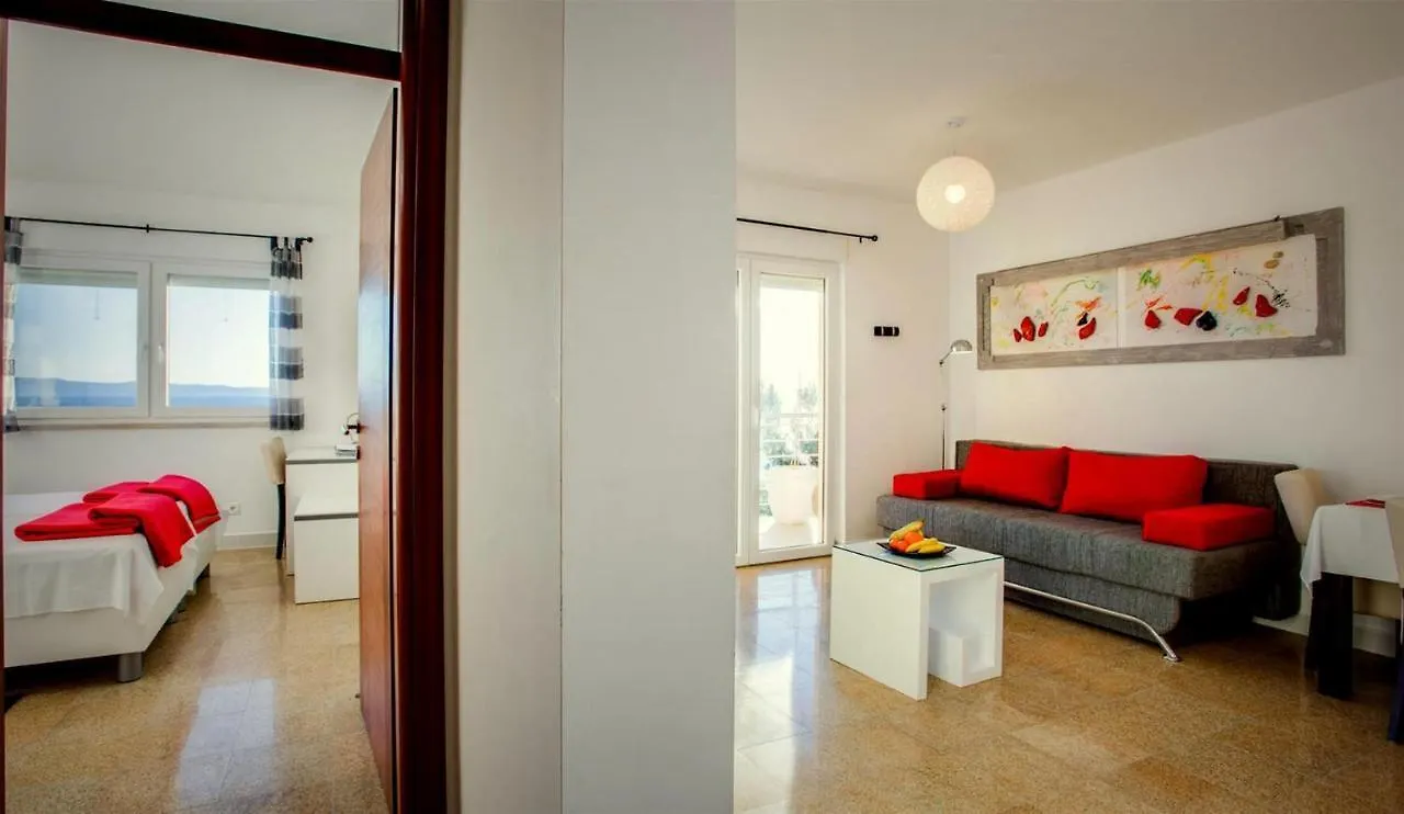Ark Beach Apartments Split